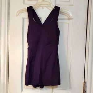 Purple lulu tank,  size 4, in purple. Used only a few times.  Perfect!